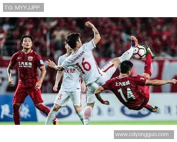 恒大与上港精彩对决录播回顾分析及赛后精彩瞬间分享