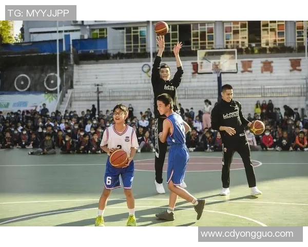 王泉泽的篮球之路:从青涩少年到CBA明星的成长故事与奋斗历程 王泉泽的篮球之路:从青涩少年到CBA明星的成长故事与奋斗历程