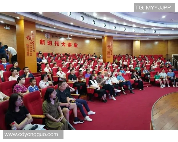 徐昕:探寻新时代的文化传承与创新之路 徐昕:探寻新时代的文化传承与创新之路