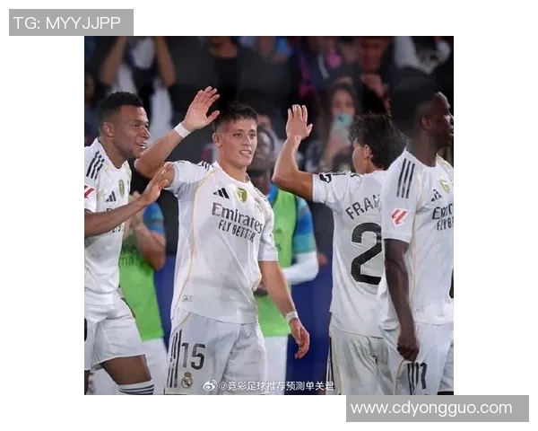 巴轮西亚主场迎战皇马双方争夺欧冠小组出线关键战