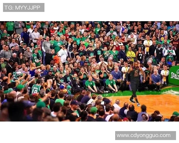 詹姆斯创造历史成就达阵4万分1万板1万助成首位传奇 詹姆斯创造历史成就达阵4万分1万板1万助成首位传奇