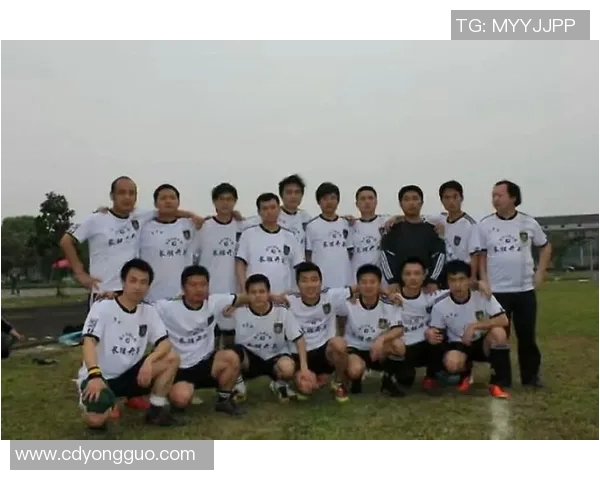 飓风队与老男孩队激战正酣谁能在这场对决中笑到最后 飓风队与老男孩队激战正酣谁能在这场对决中笑到最后