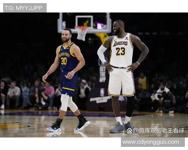 12月23日湖人与勇士精彩对决直播全程回顾与分析 12月23日湖人与勇士精彩对决直播全程回顾与分析