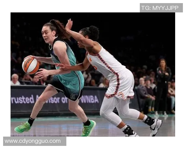 2019年自由人与火花的精彩对决回顾与赛季分析 2019年自由人与火花的精彩对决回顾与赛季分析