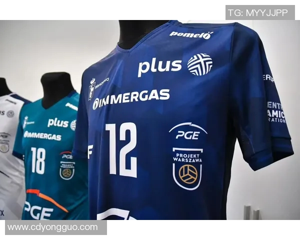 排球装备选购指南:如何选择适合的球衣与品牌推荐 排球装备选购指南:如何选择适合的球衣与品牌推荐