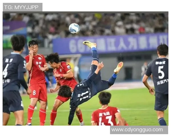 皇马与中国队激情对决展现足球魅力与文化交流的精彩瞬间