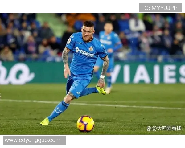 赫塔菲与比利亚激战正酣谁能在西甲赛场上笑到最后