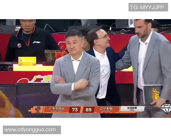 明星打假篮球挑战赛引发热议明星们的真实竞技水平究竟如何揭秘背后的故事与趣闻